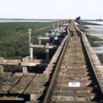 XII. De intendentes, vías, puertos y almirantes